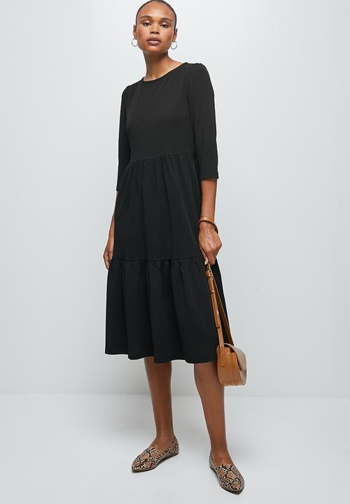 edit - 3/4 sleeve tiered knit midi - black