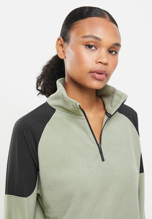 Nike - Air top midlayer running top - light army & black