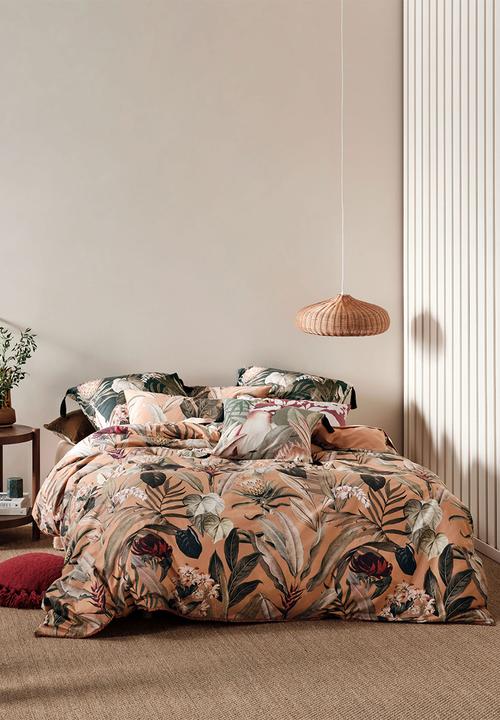 Linen House - Tillie duvet cover set - brandy