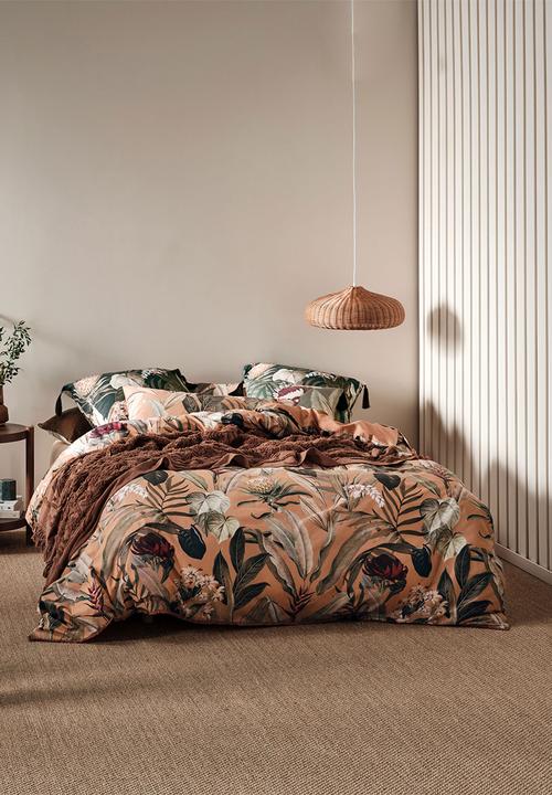 Linen House - Tillie duvet cover set - brandy