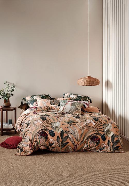 Linen House - Tillie duvet cover set - brandy