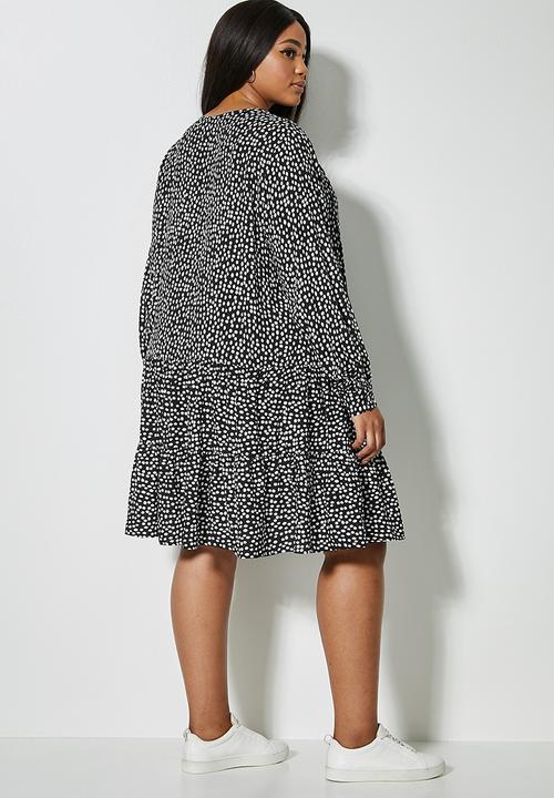 Superbalist - Long sleeve tiered mini - black & white