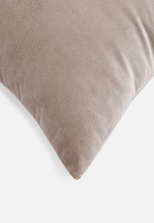 Sixth Floor - Lure cushion cover - dawn