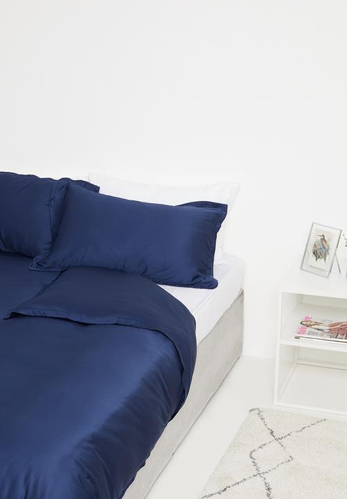 Sixth Floor - 100% bamboo super soft duvet cover set - navy