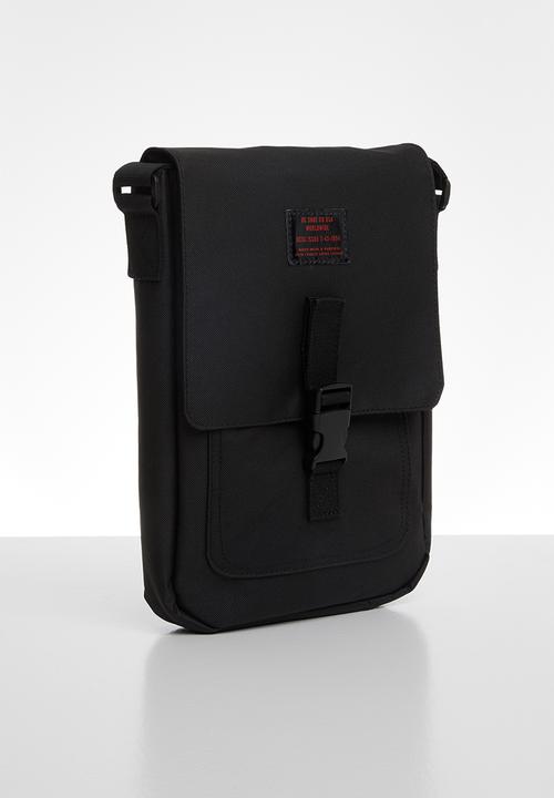 DC - Explorer satchel m - black