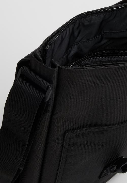 DC - Explorer satchel m - black