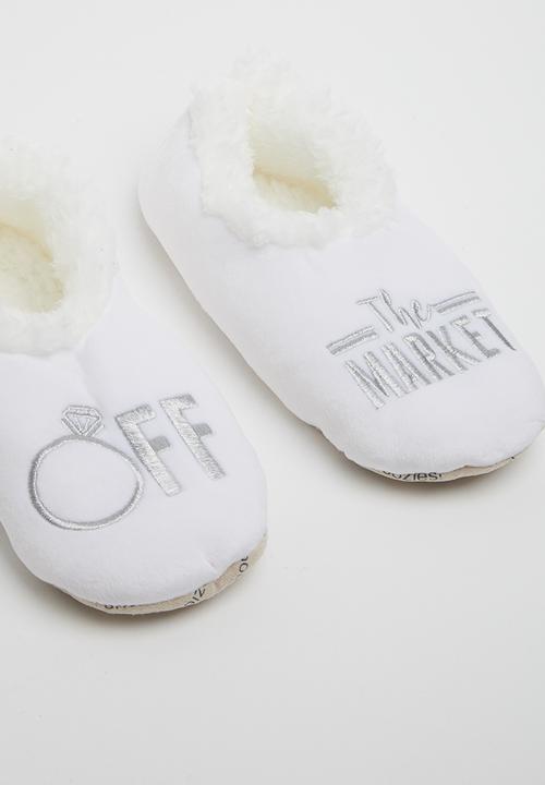 snoozies!® - Off the market slipper - white