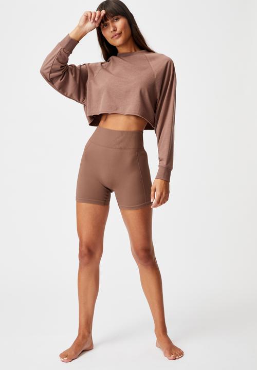 Cotton On - Lifestyle crop raglan fleece - raw umber