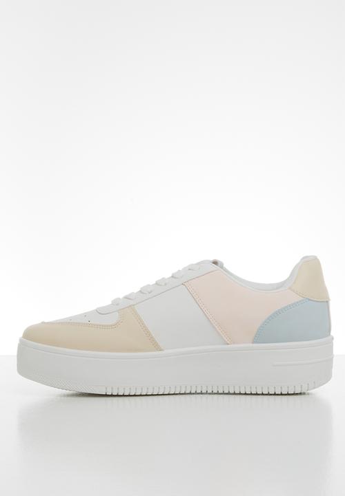 Cotton On - Alexa platform - white 