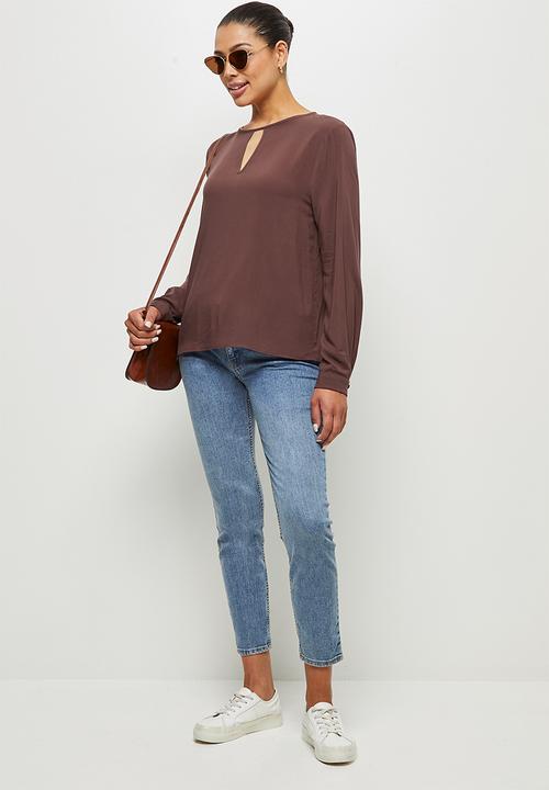 edit - Long sleeve keyhole blouse - brown