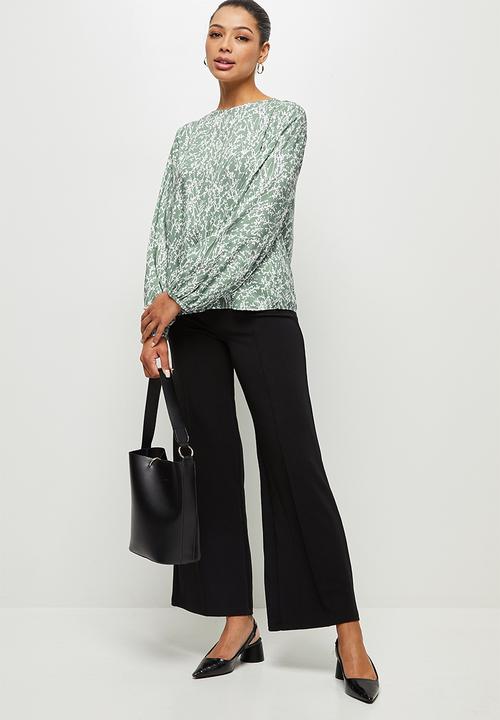 edit - Bellow sleeve shell - sage & white 