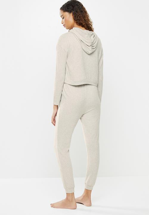 Blake - Soft touch sleepsuit - taupe 
