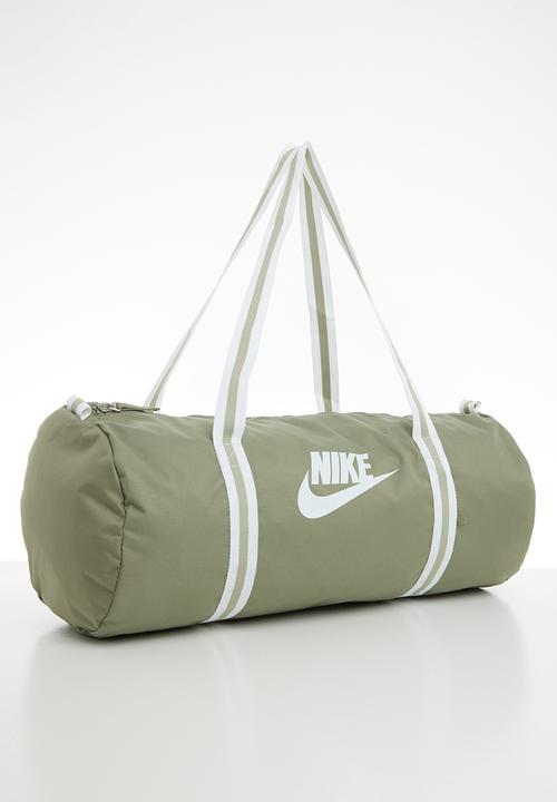 Nike - Nike heritage - olive 