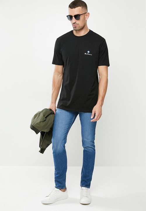 Ben Sherman - Round neck flag logo tee - black