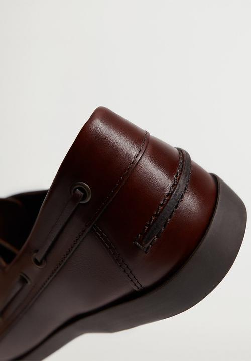 MANGO - Nautic leather boat shoe - brown