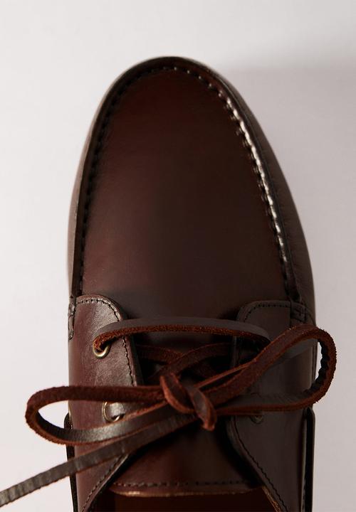 MANGO - Nautic leather boat shoe - brown