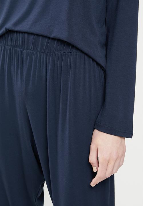 Superbalist - Sleep long sleeve top & drop crotch pants set - navy 