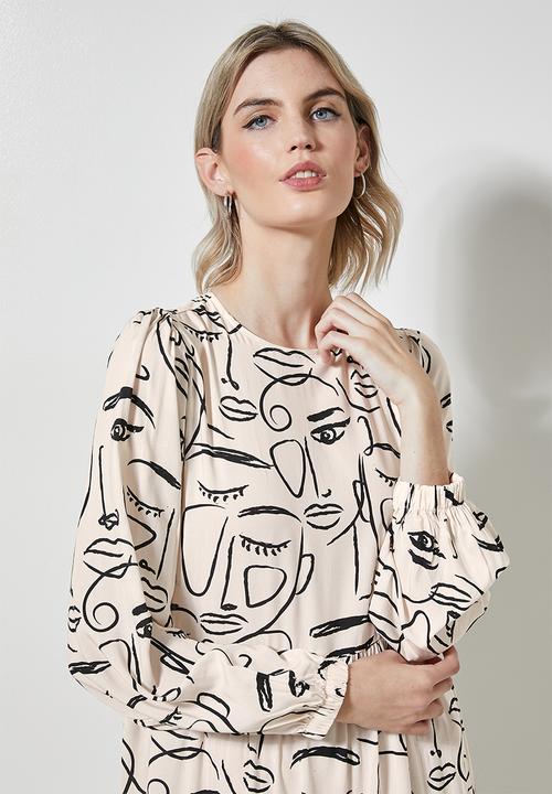 Superbalist - Long sleeve tiered dress - beige & black