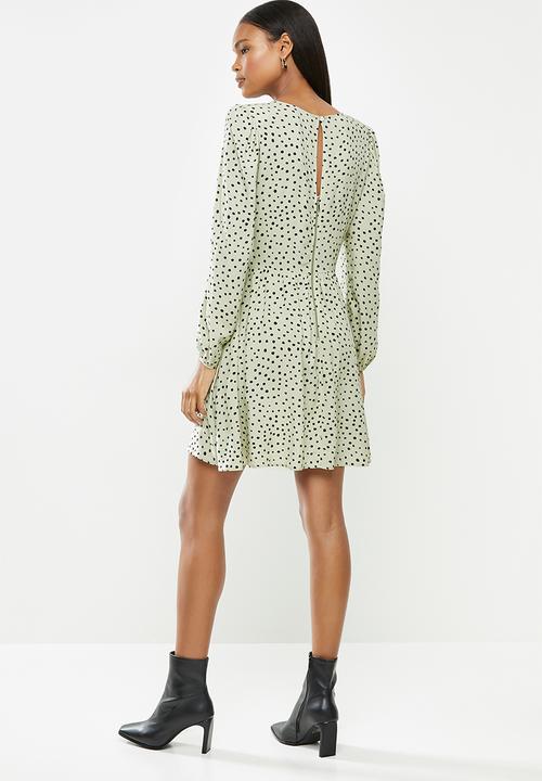 MILLA - Shoulder pad mini dress with waist detail - sage & black 