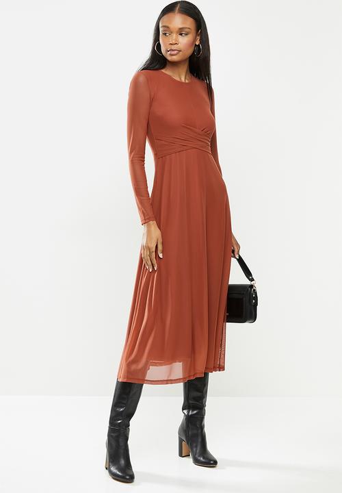 MILLA - Mesh twist front midi dress - rust