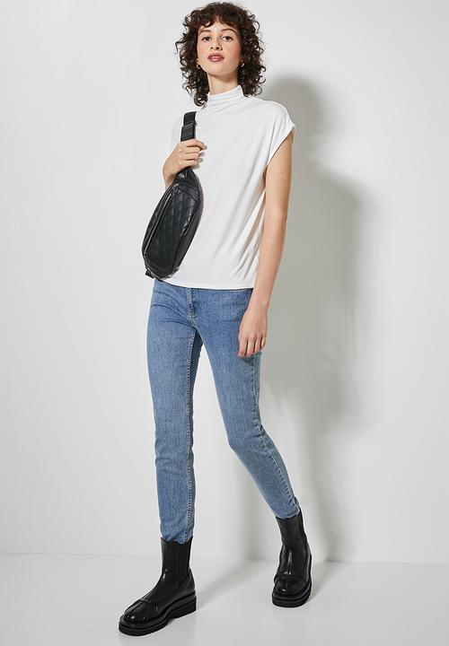 Superbalist - Soft grown on neck relaxed tee - milk
