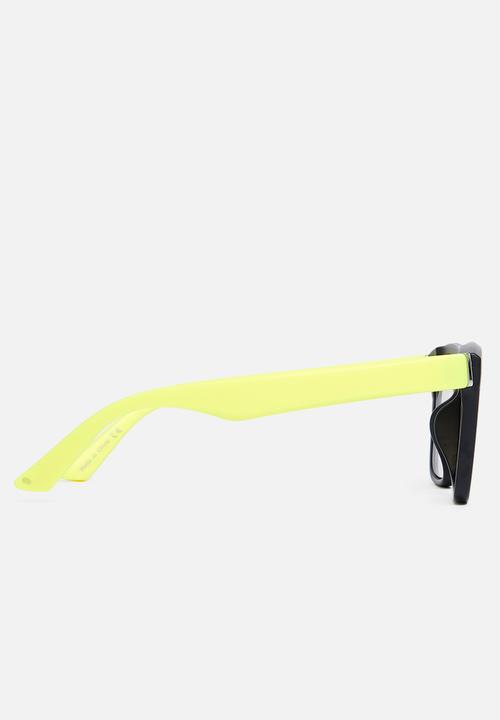 Call It Spring - Balingup - black & yellow
