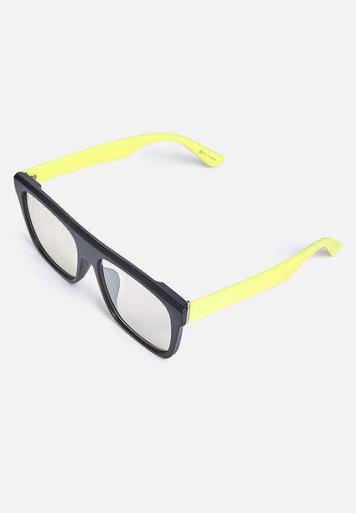 Call It Spring - Balingup - black & yellow