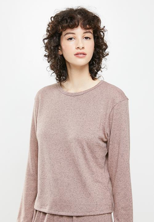 Superbalist - Soft touch sleep top & drop crotch pants set - mocca
