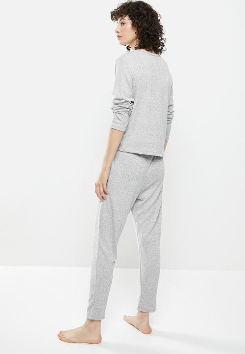 Superbalist - Soft touch sleep top & drop crotch pants set - light grey melange