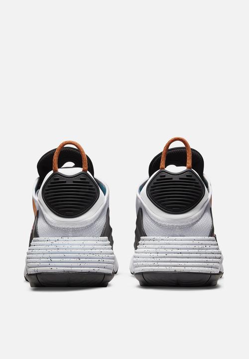 Nike - Air Max 2090 - white/turf orange-black-aquamarine
