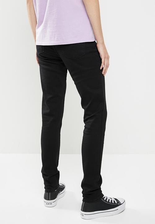 Levi’s® - 721 High-Rise Skinny Jeans - Soft Black