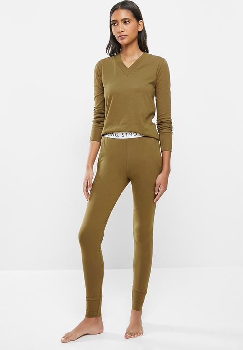 STRONG by T-Shirt Bed Co. - Ladies basic - moss