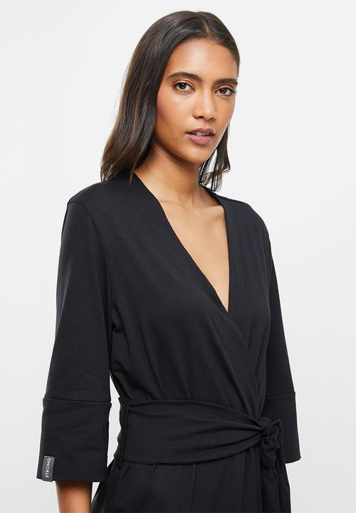 STRONG by T-Shirt Bed Co. - Maxi gown - black