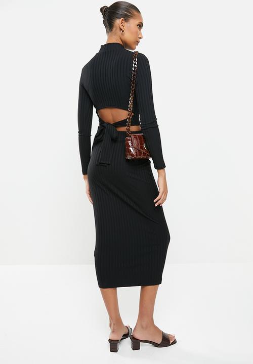 VELVET - Slinky rib knit crop top with cut out - black