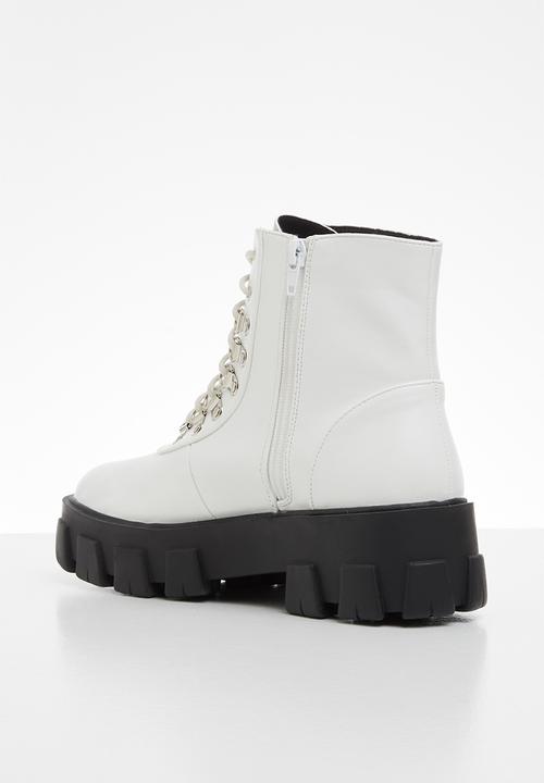 Superbalist - Sharr lace-up boot - white