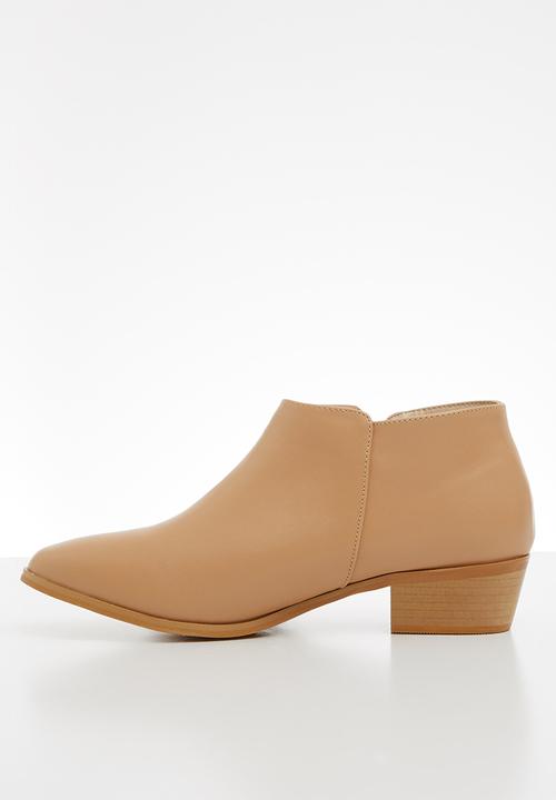 edit - Candine ankle boot - natural