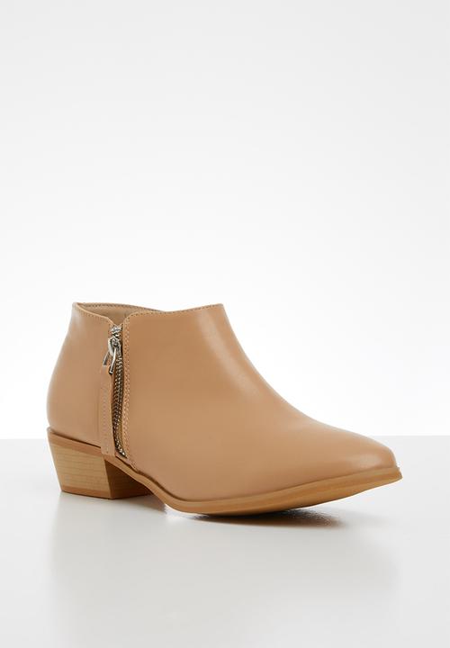 edit - Candine ankle boot - natural