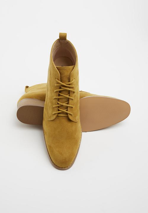 edit - Nandie lace-up boot - tan