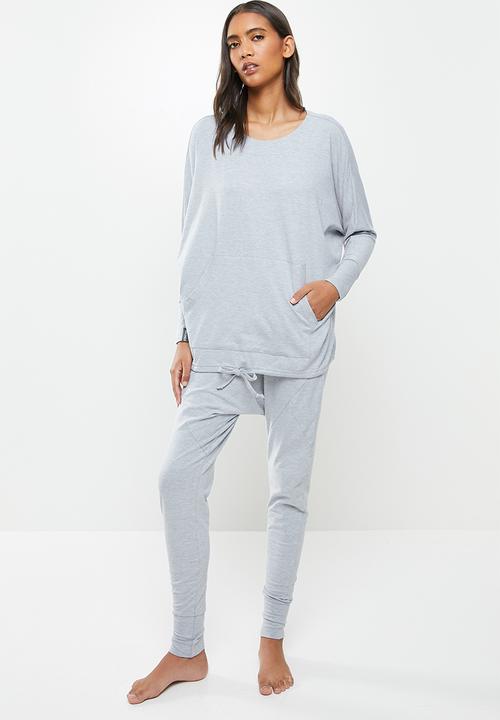 STRONG by T-Shirt Bed Co. - Ladies oversized sweat - grey