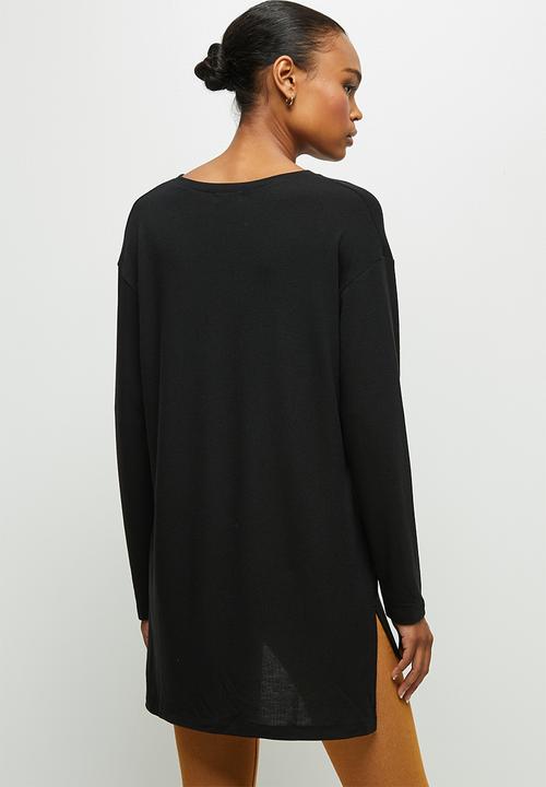 edit - Longline cut & sew top - black