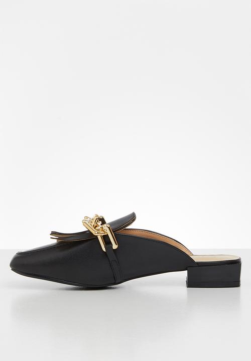 Z_Code_Z - Avan wider fit chain mule - black 
