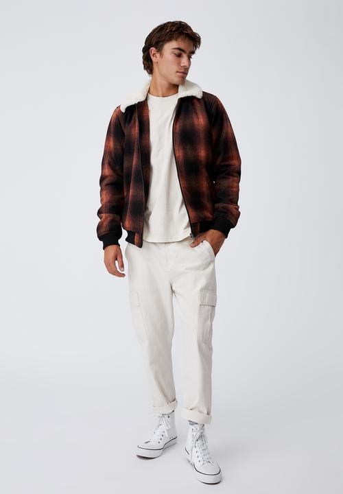 Cotton On - Sherpa collar bomber jacket - black orange check