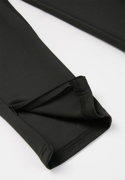 SOVIET - B durant - black