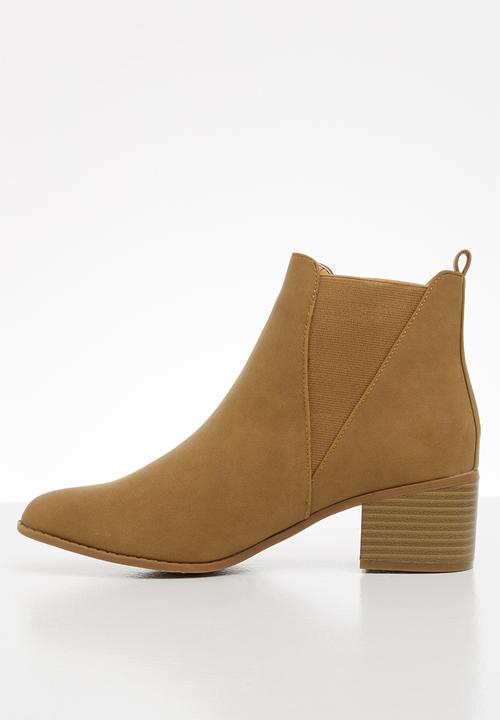 Jada - Chelsea block heel boot - tan