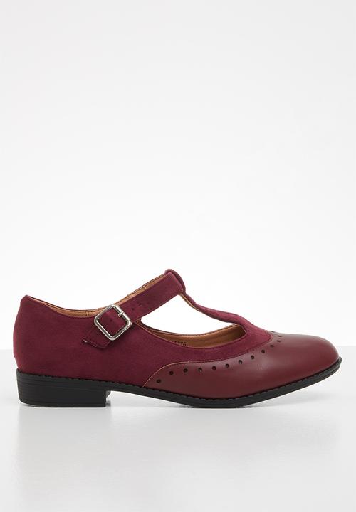 Jada - Mary jane buckle shoe - burgundy