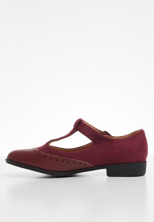 Jada - Mary jane buckle shoe - burgundy