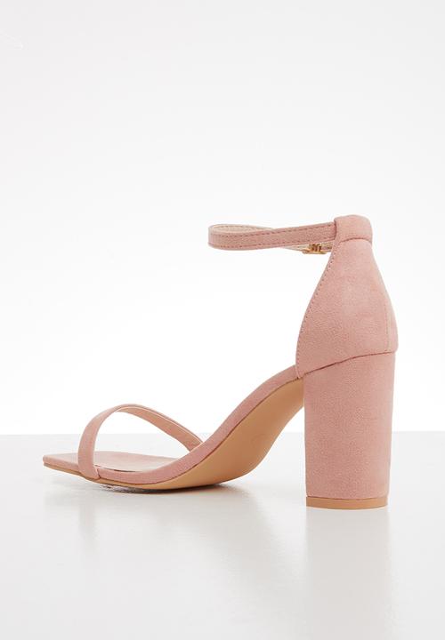 Glamorous - Wide fit block heel - pink