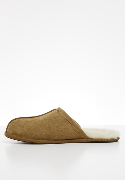 UGG® - Scuff - chestnut