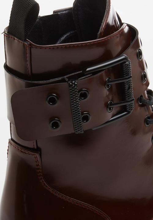 Plum - Sadie lace up chunky boot - burgundy