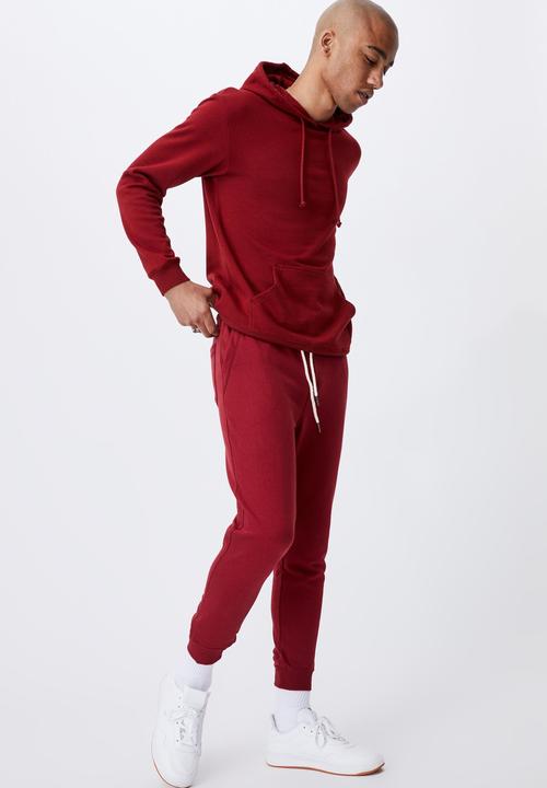 Cotton On - Trippy slim trackie - sundried red